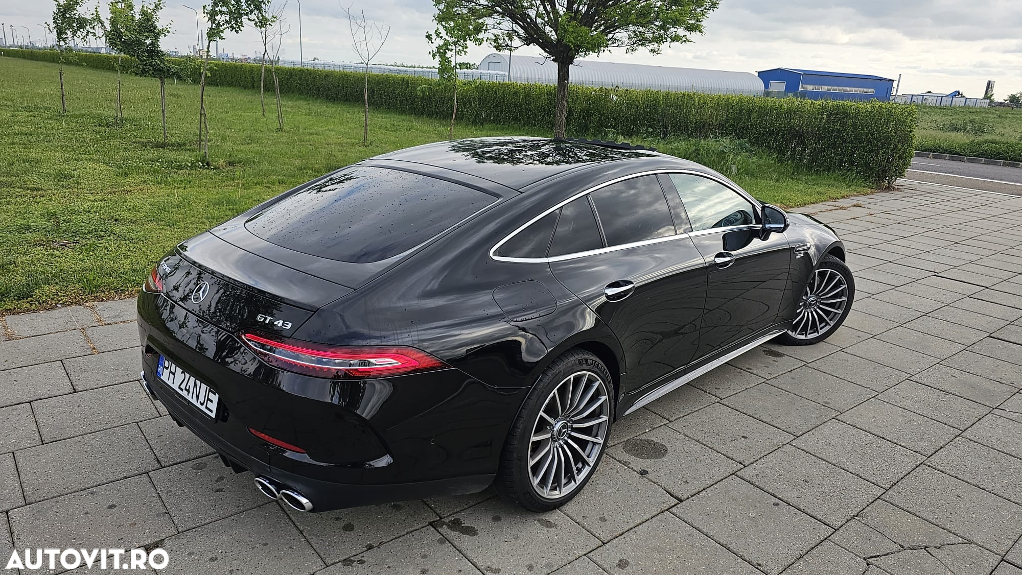 Mercedes-Benz AMG GT 43 4MATIC+ MHEV - 4