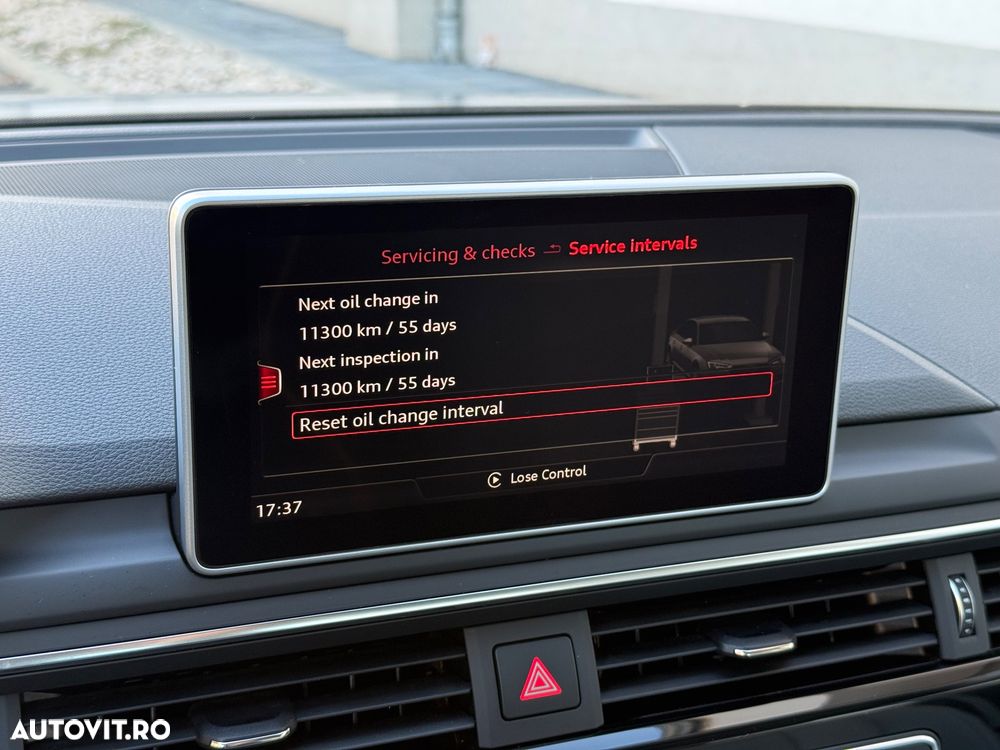 Audi A4 2.0 TDI S tronic quattro design - 17