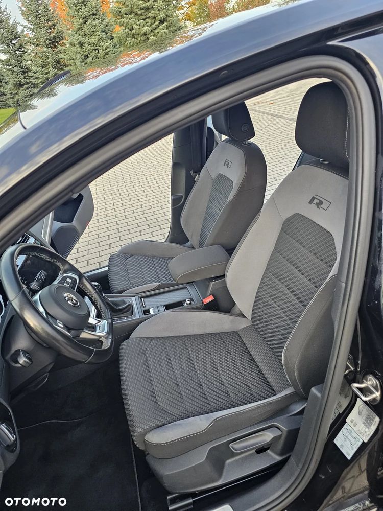 Volkswagen Golf - 21