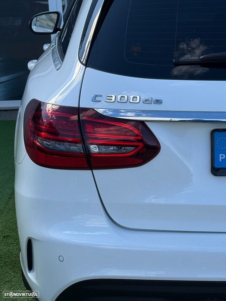 Mercedes-Benz C 300 - 10