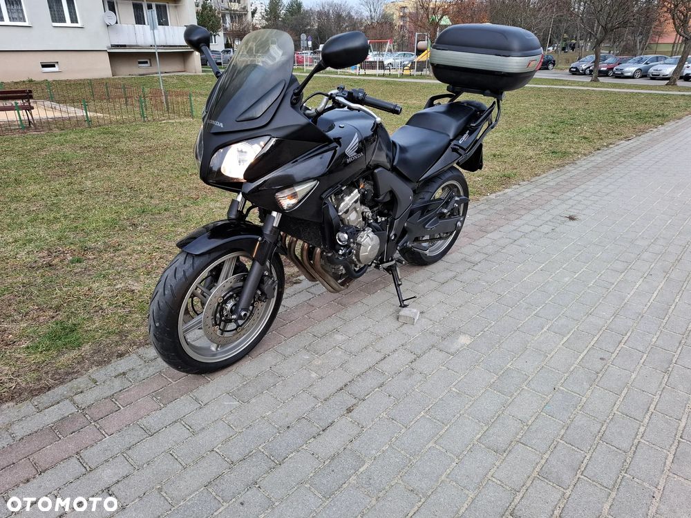 Honda CBF - 3