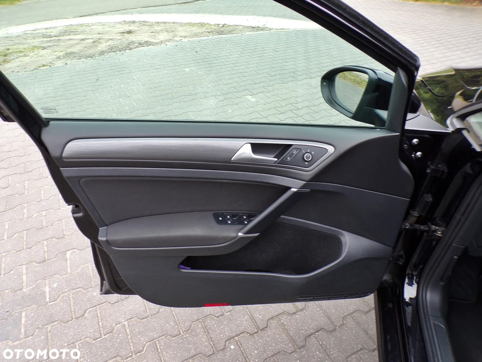 Volkswagen Golf - 18