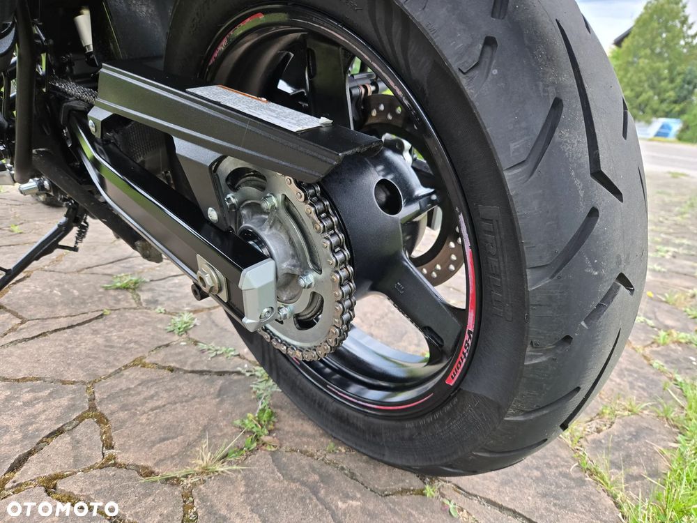 Suzuki V-STROM - 9