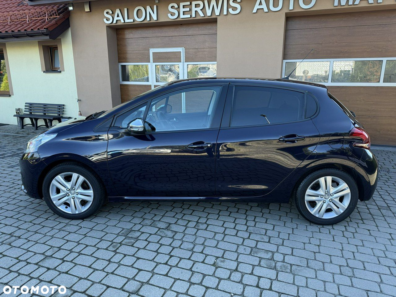 Peugeot 208 1.2 PureTech Style - 11