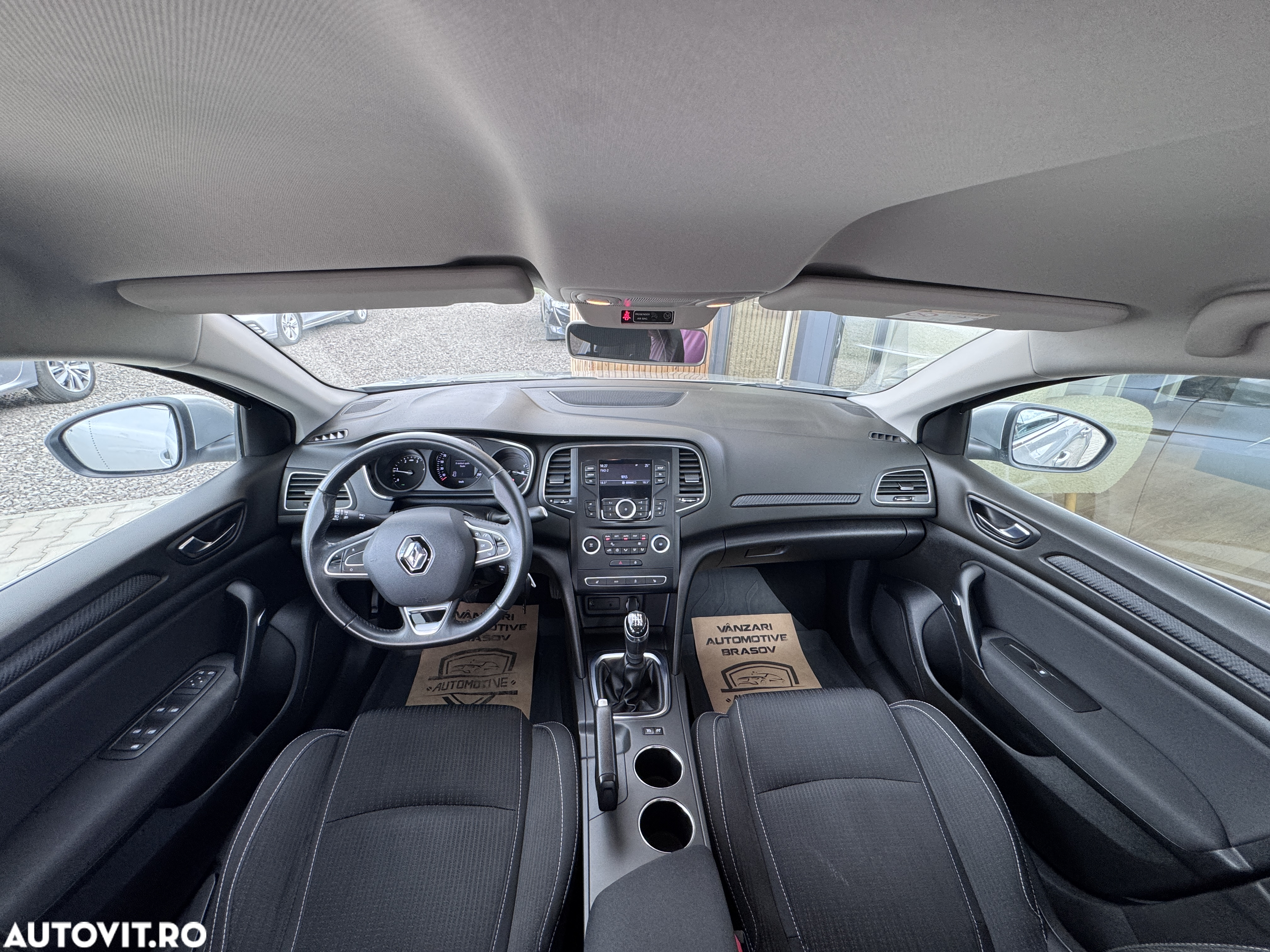 Renault Megane BLUE dCi Intens - 11