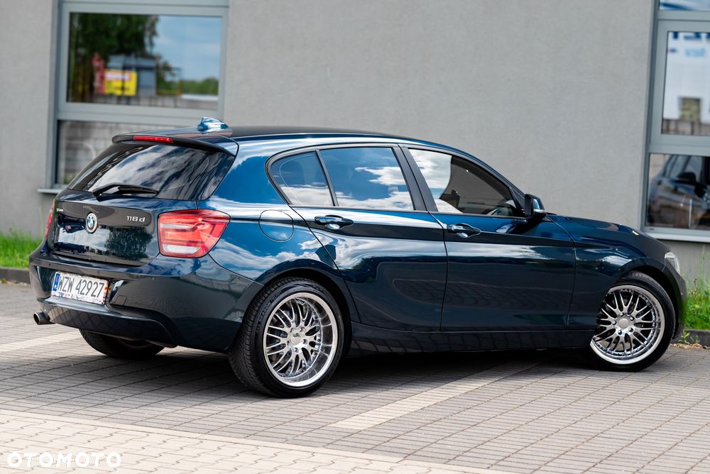 BMW Seria 1 116d EfficientDynamics - 10