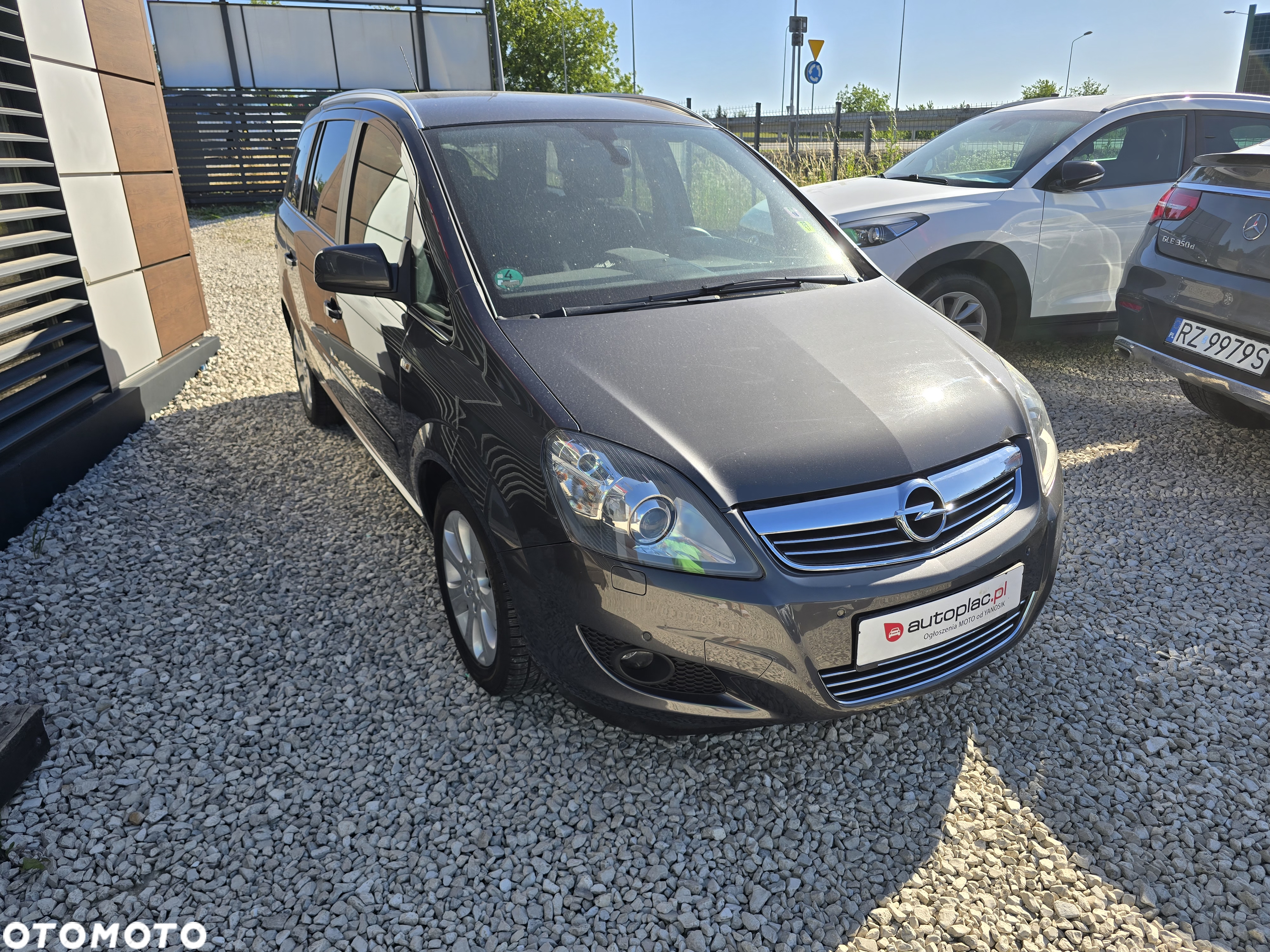 Opel Zafira 1.8 Cosmo EU5 - 6