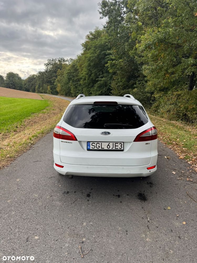Ford Mondeo - 3