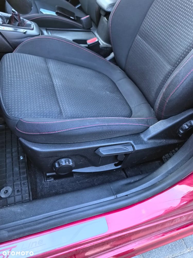 Ford Focus 1.5 EcoBlue Start-Stopp-System ST-LINE - 7