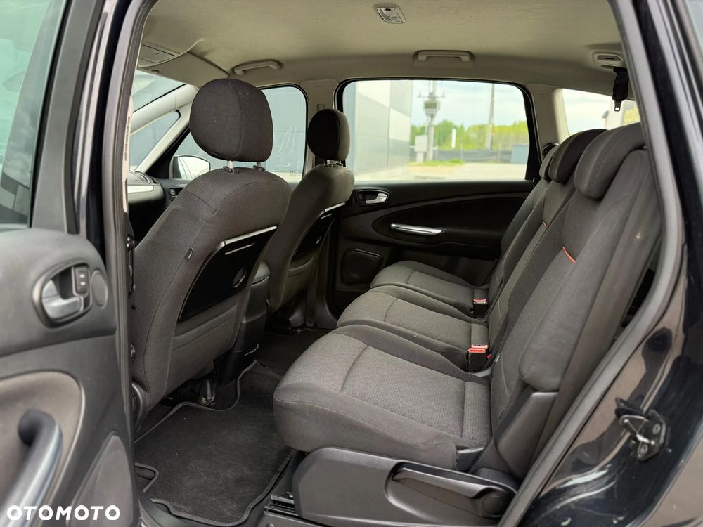 Ford S-Max 1.8 TDCi Ambiente - 11