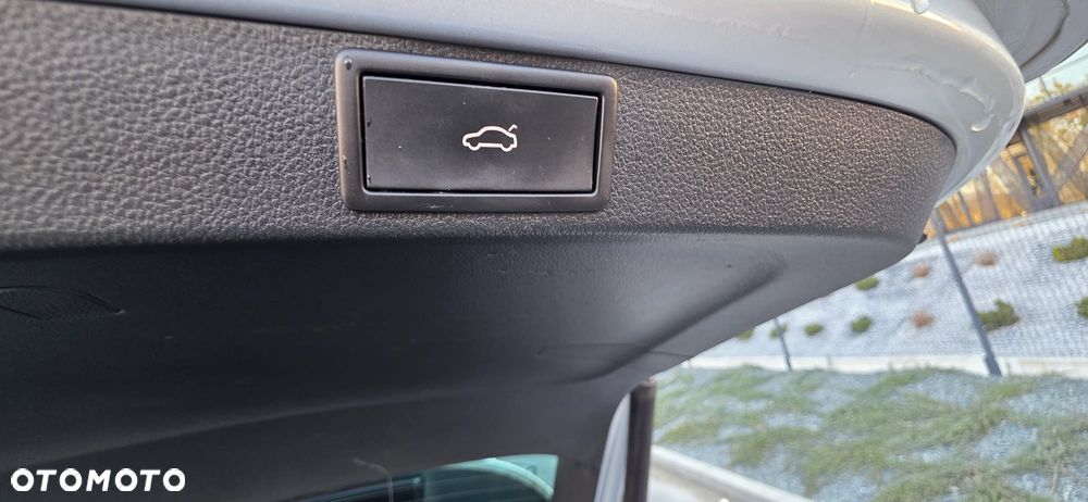 Skoda Octavia 2.0 TDI DSG Style - 19