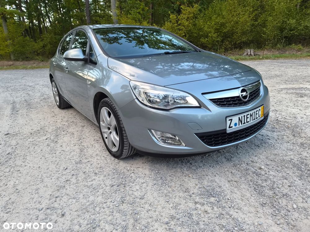 Opel Astra - 12