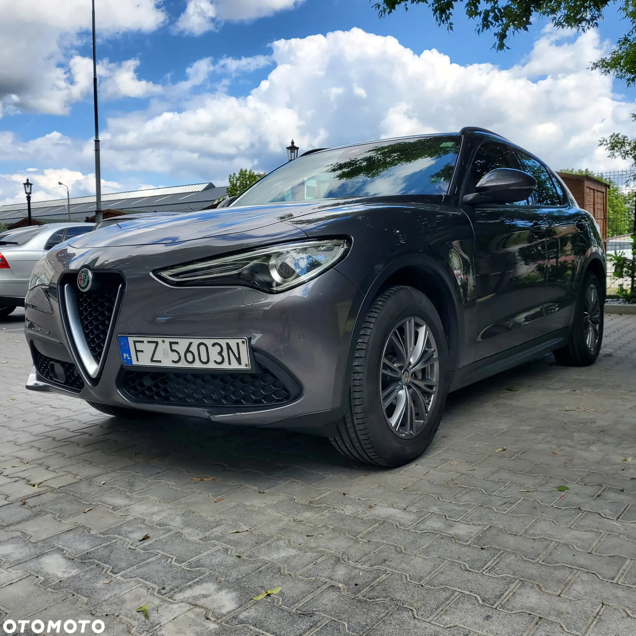 Alfa Romeo Stelvio - 9