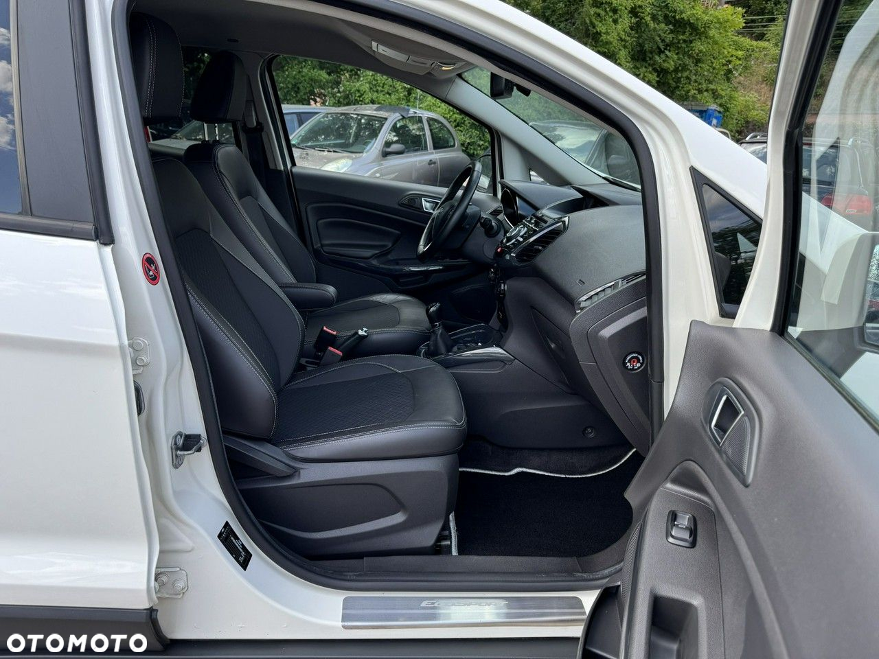 Ford EcoSport - 12