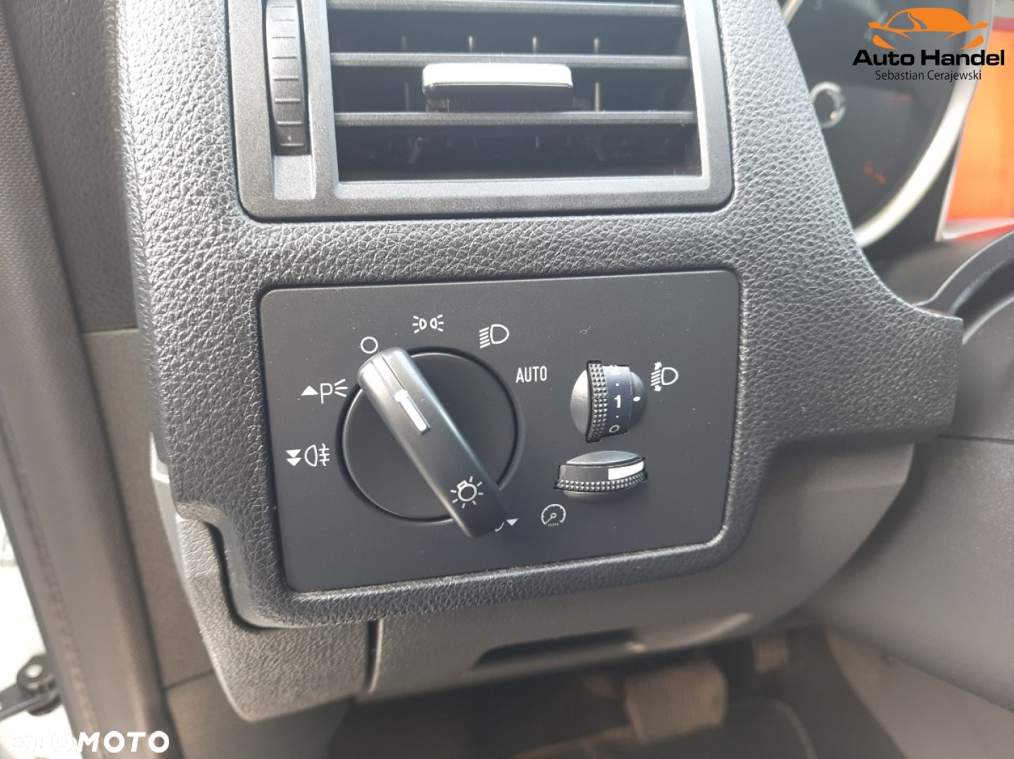 Ford Kuga 2.0 TDCi 4x4 Titanium - 32