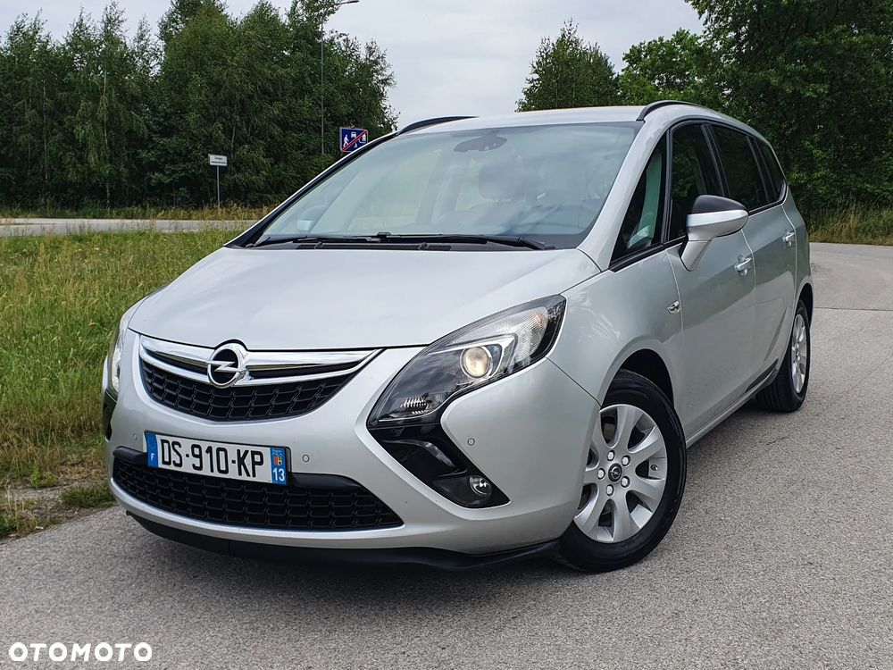Opel Zafira - 8