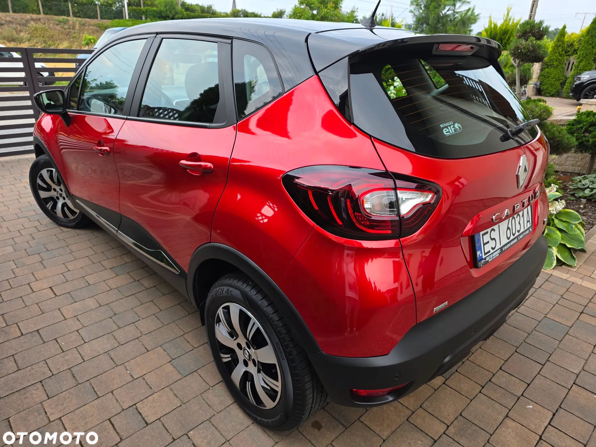 Renault Captur - 18