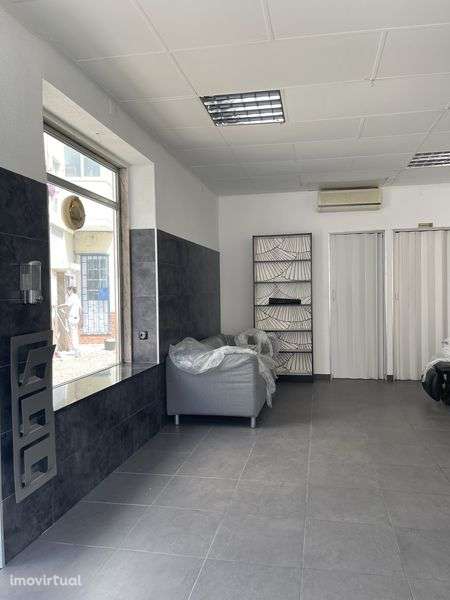 Loja – Cruz de Pau - preço sob consulta - Grande imagem: 4/12