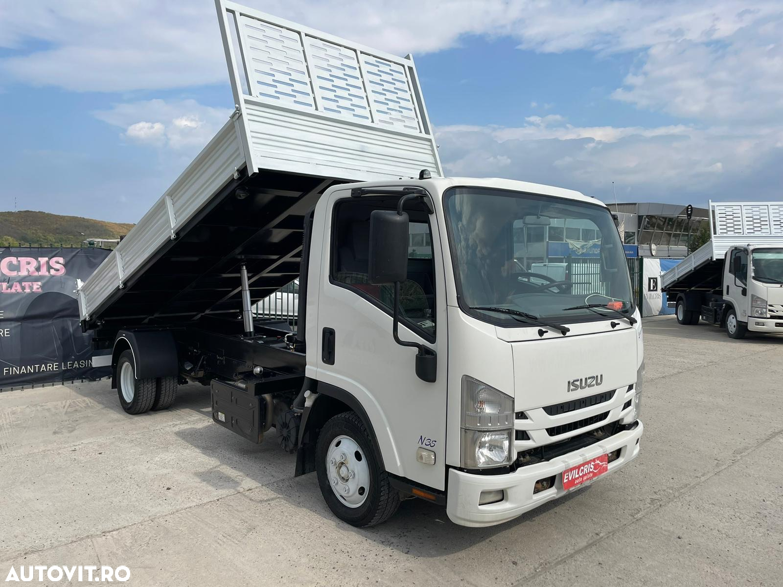 Isuzu N35 BASCULABIL 4.5 m - 4