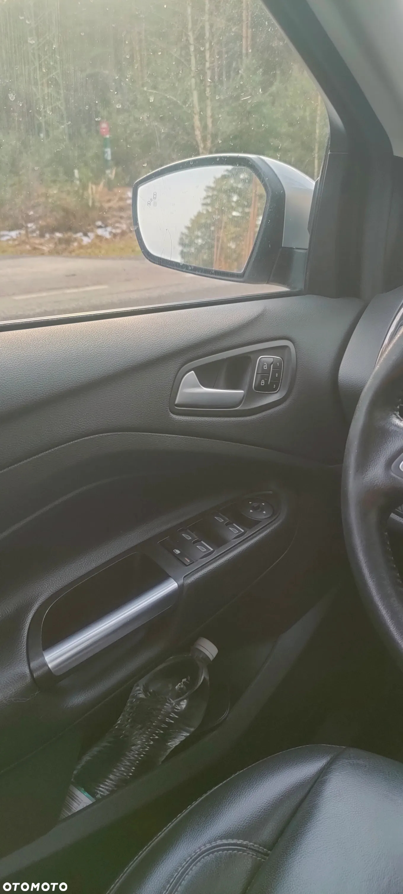 Ford Escape 2.0 EcoBoost AWD Titanium - 8