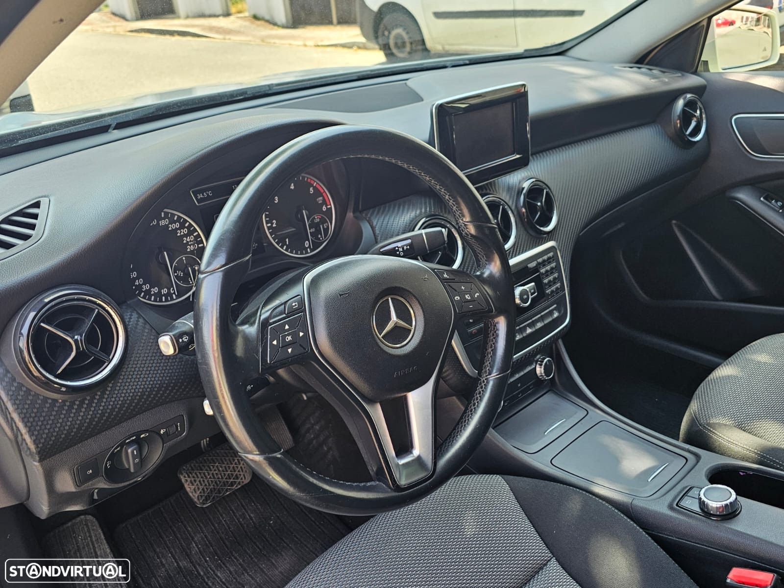 Mercedes-Benz GLA 200 (CDI) d 4Matic 7G-DCT - 1