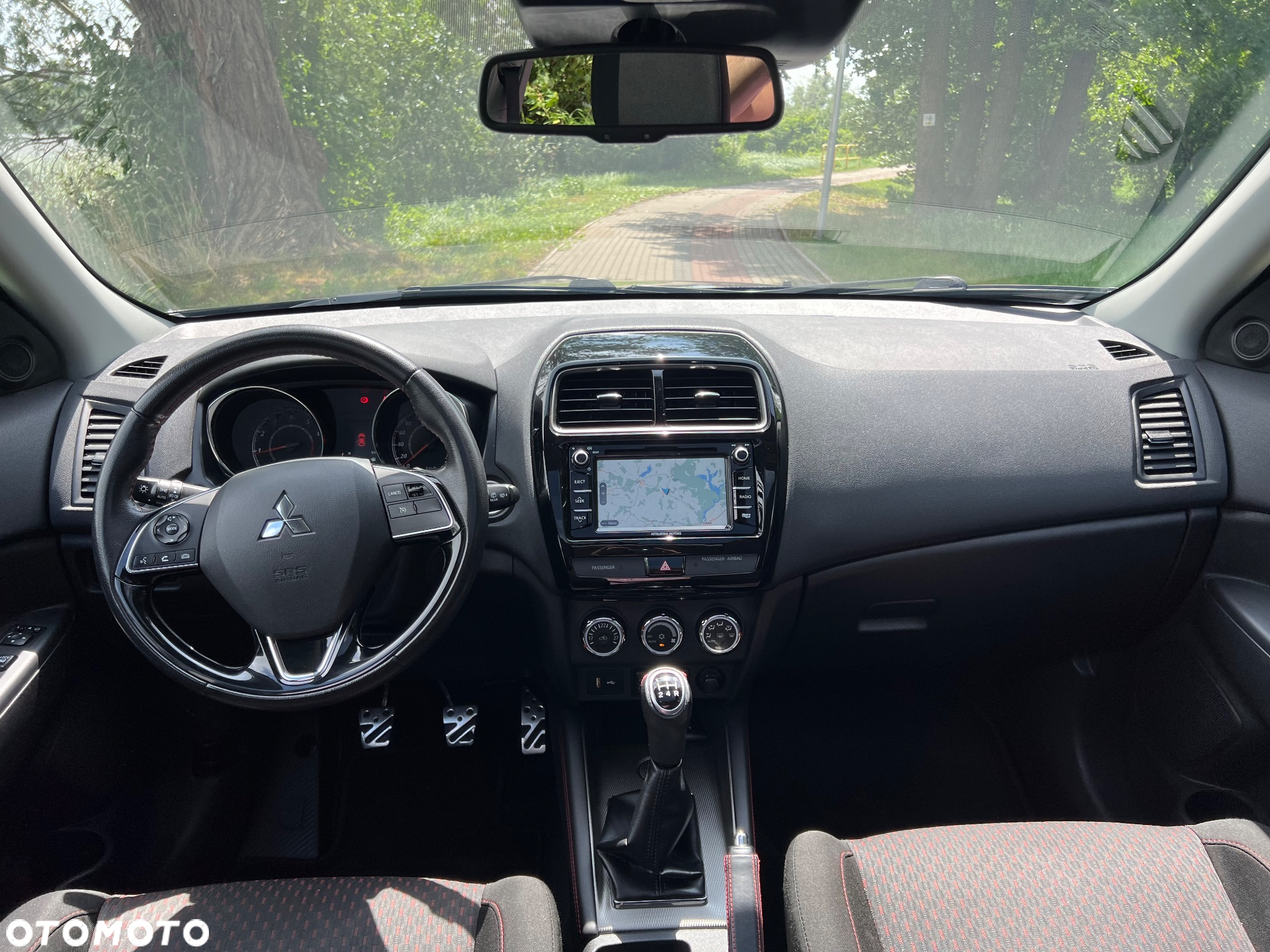 Mitsubishi ASX 1.6 Black Edition - 15