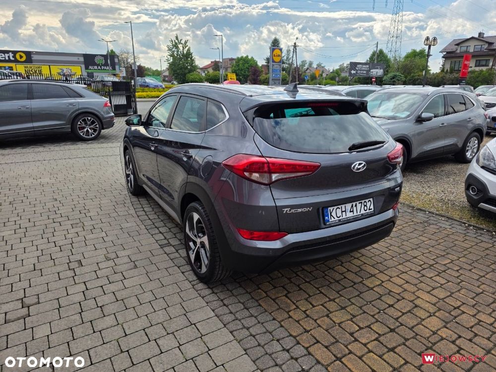 Hyundai Tucson - 8