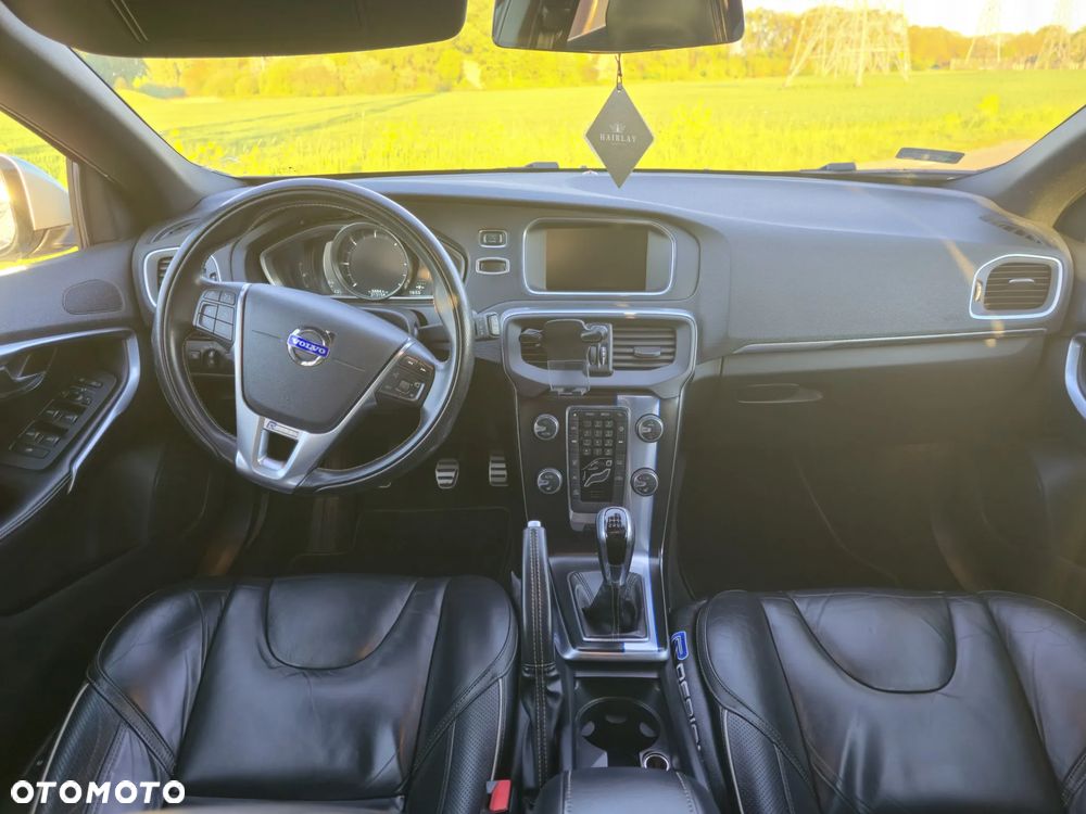 Volvo V40 D4 RDesign - 17