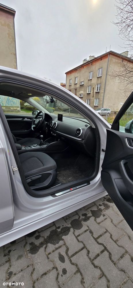 Audi A3 Sportback - 10