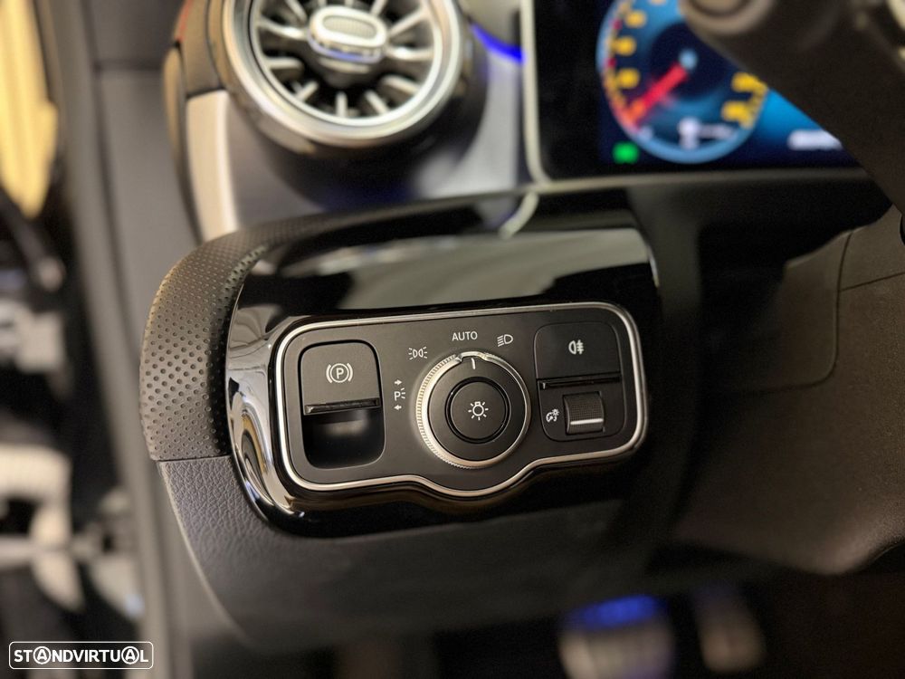 Mercedes-Benz CLA 35 AMG 4Matic — fotografia 34