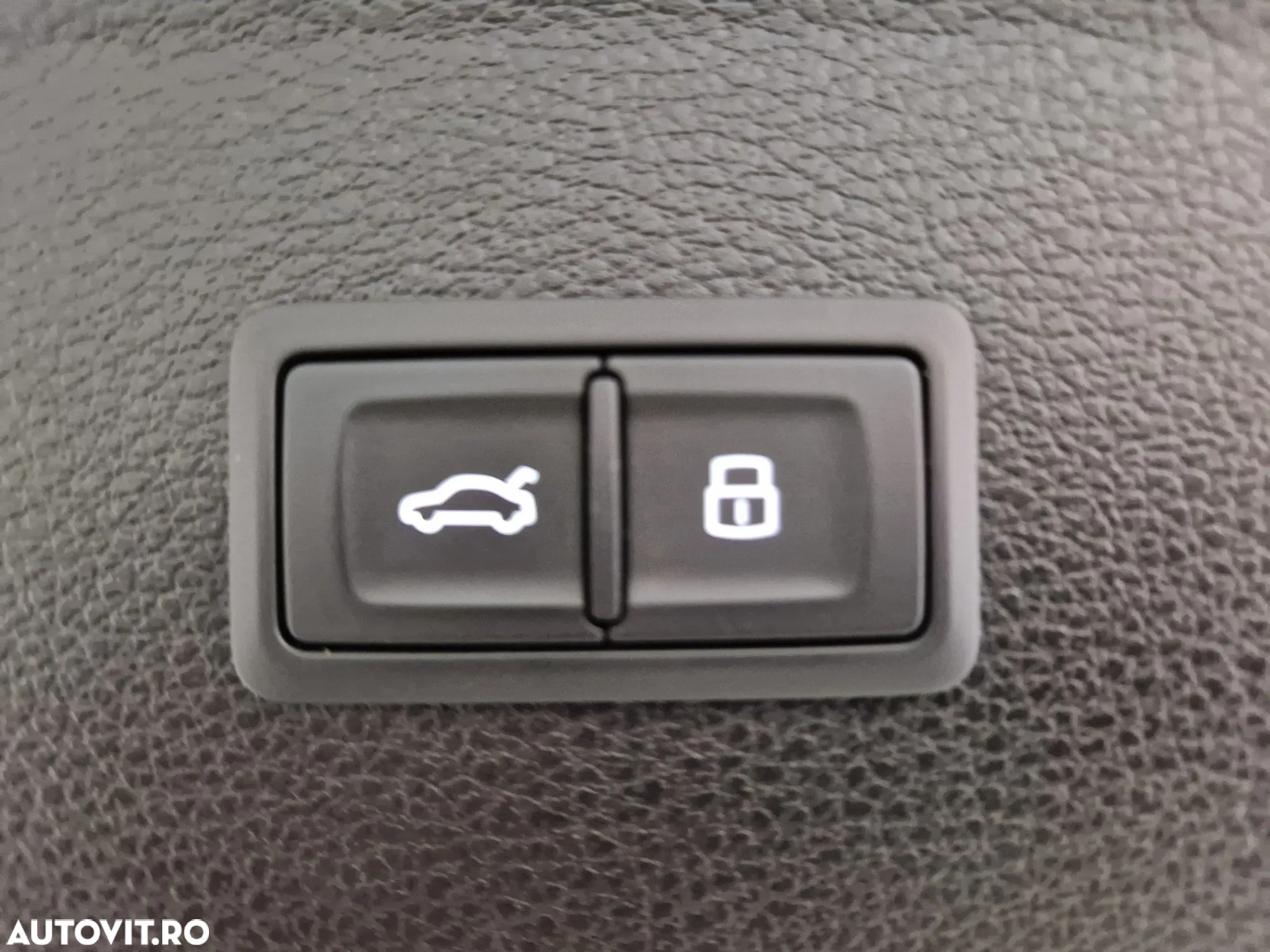 Audi Q5 55 TFSIe quattro S tronic S line - 30