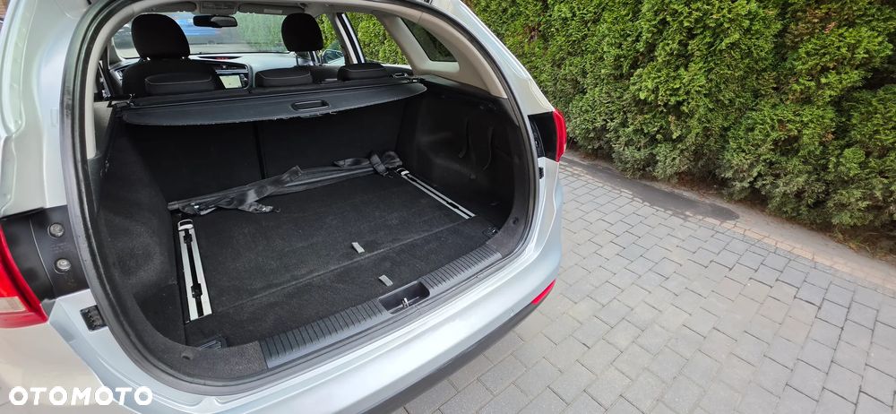 Kia Ceed 1.6 CRDi L Business Line - 10