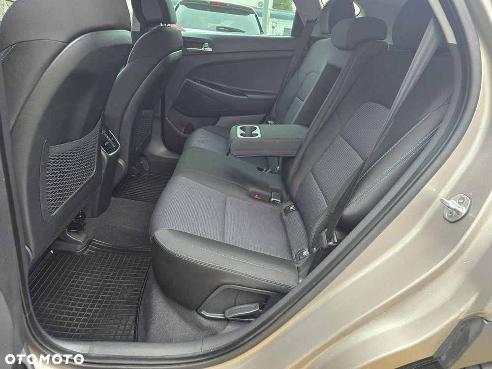 Hyundai Tucson - 11