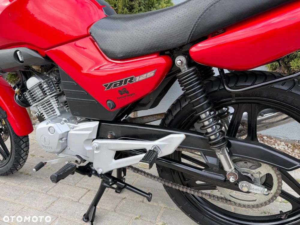 Yamaha YBR - 40