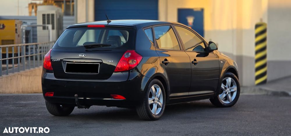 Kia Ceed 1.6 DSL TX COMFORT - 4