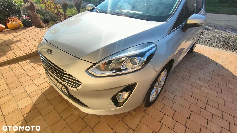 Ford Fiesta 2019 photo 2