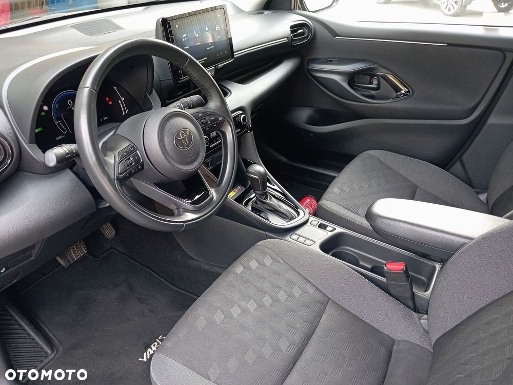 Toyota Yaris Hybrid 1.5 Style - 10
