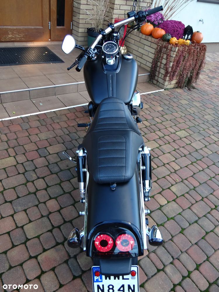 Harley-Davidson Dyna Fat Bob - 4