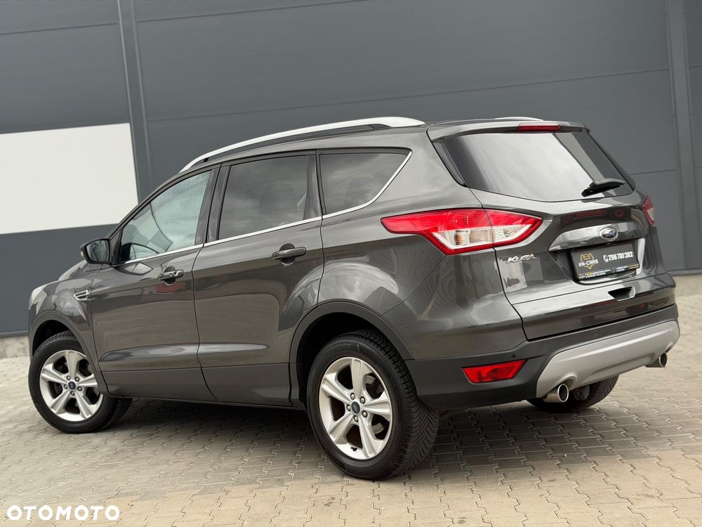Ford Kuga 2.0 TDCi FWD Titanium - 3