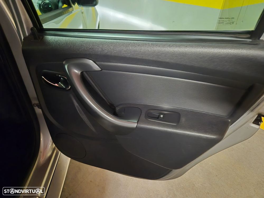 Dacia Duster 1.2 TCe Prestige - 31