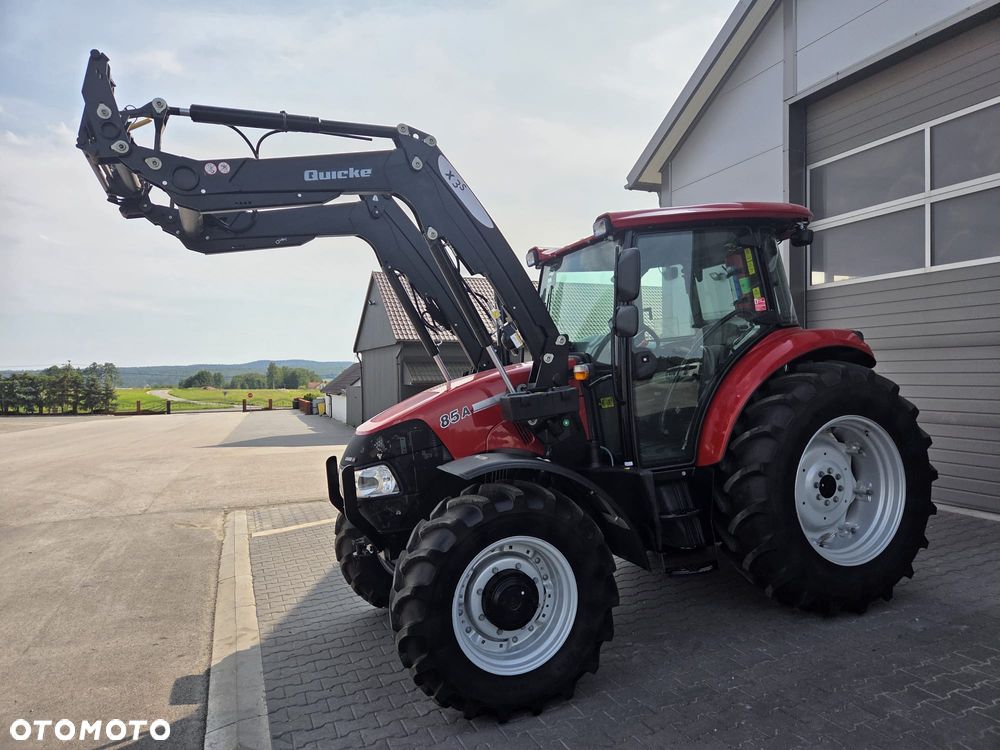 Case IH Farmall 85A - 1