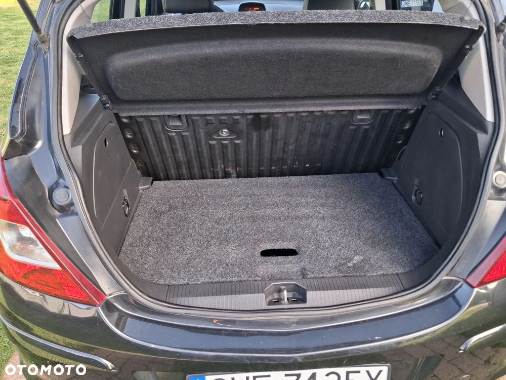 Opel Corsa - 28