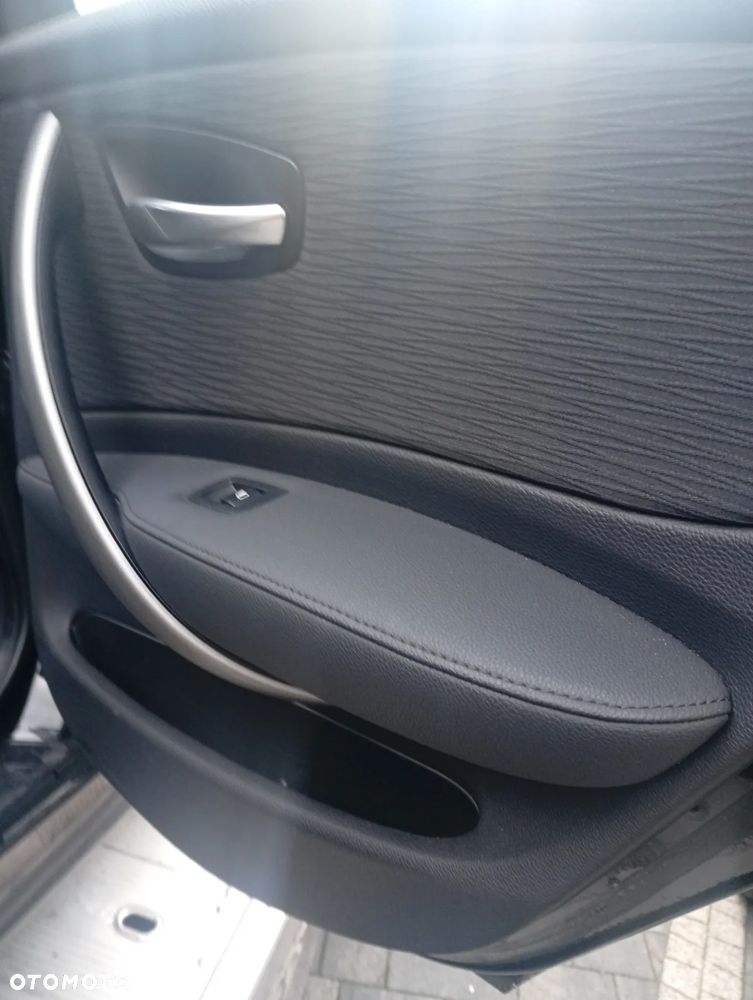 BMW Seria 1 116d DPF Edition Sport - 31