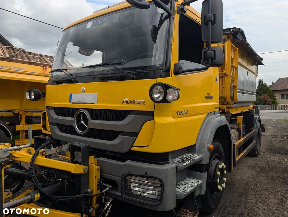 Mercedes-Benz AXOR1824 4x2 - 4