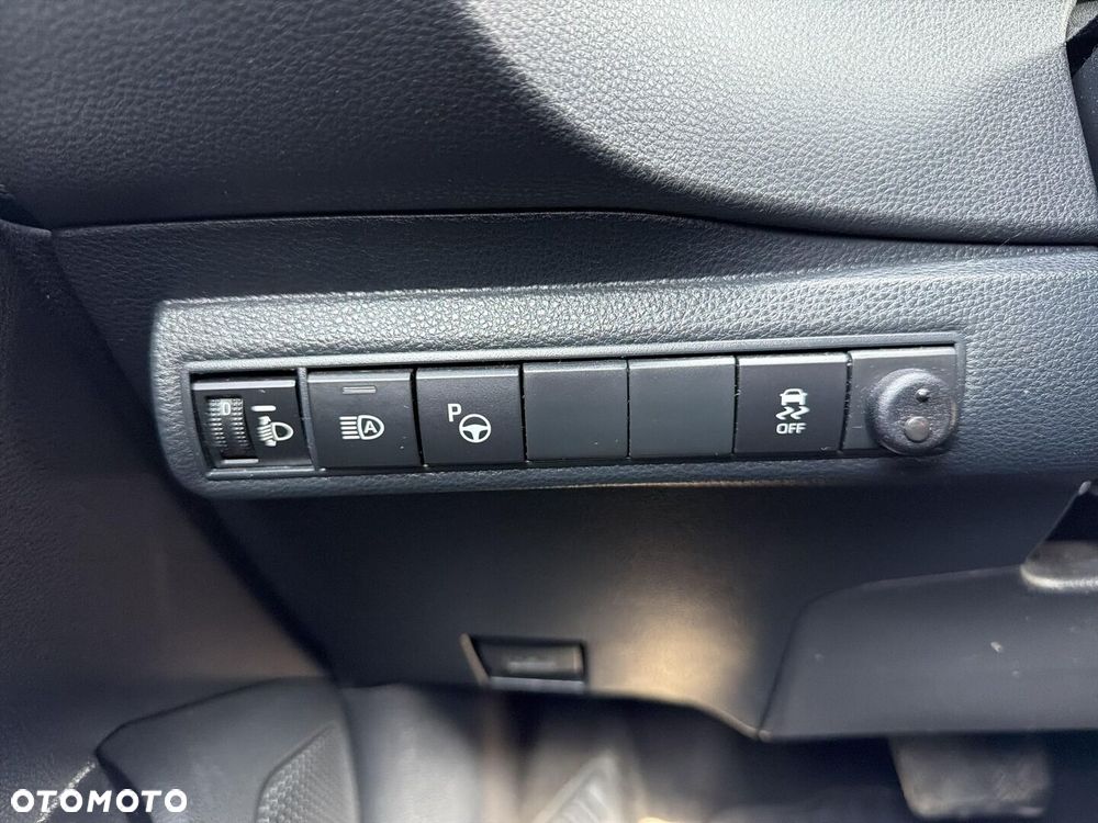 Toyota Corolla 1.8 Hybrid Comfort - 21