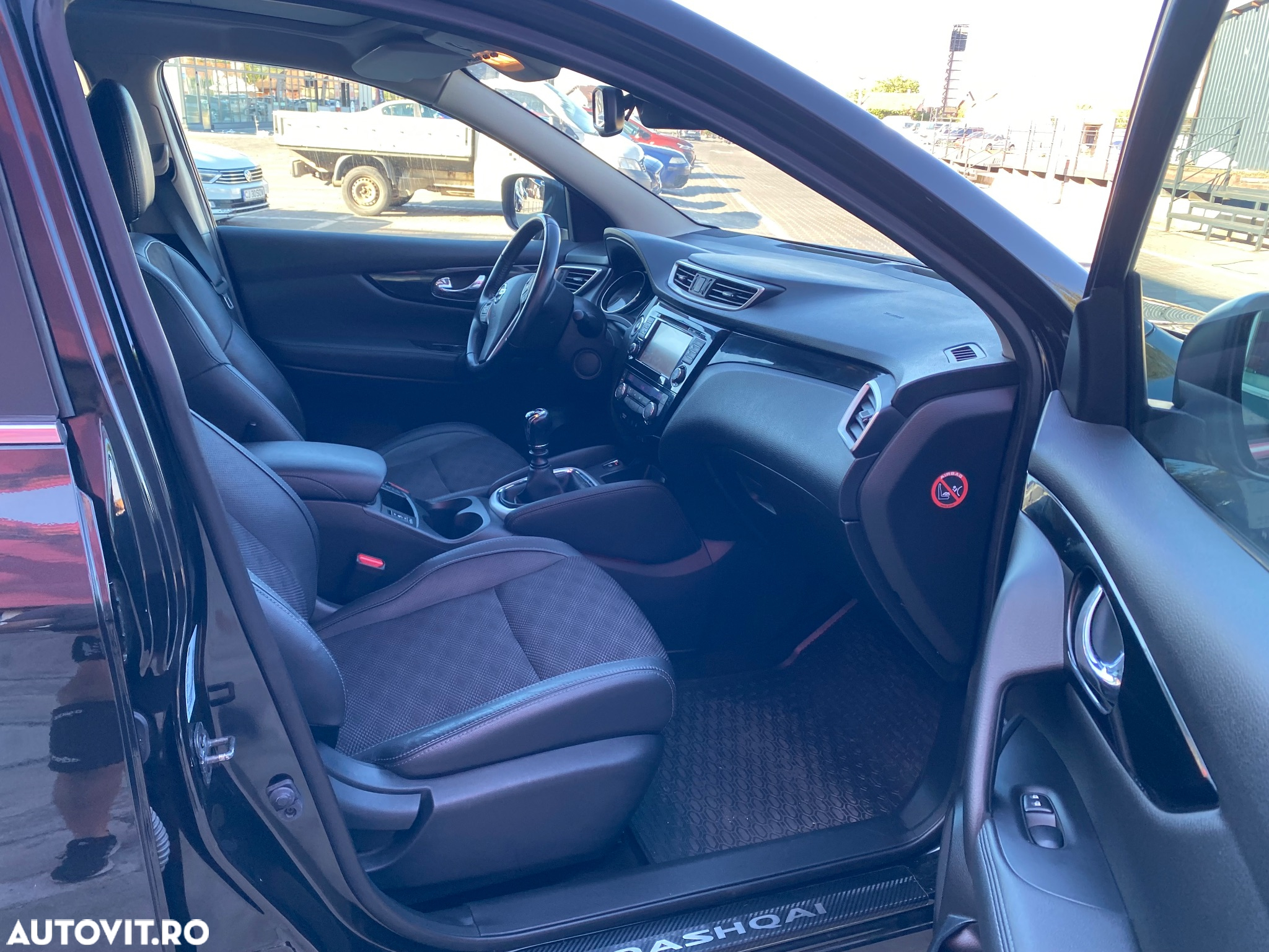 Nissan Qashqai 1.6 DCI TEKNA+ - 7