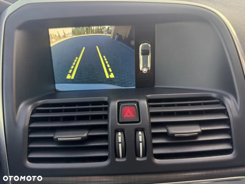 Volvo XC 60 2.4D AWD Summum - 7