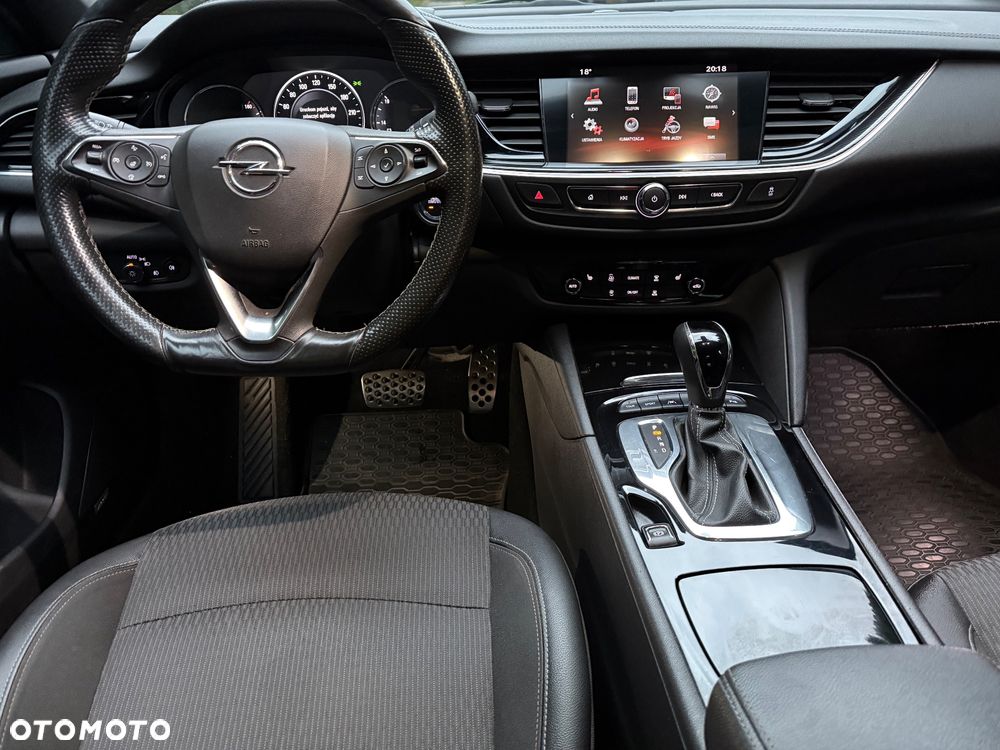 Opel Insignia 2.0 T 4x4 Elite S&S - 8