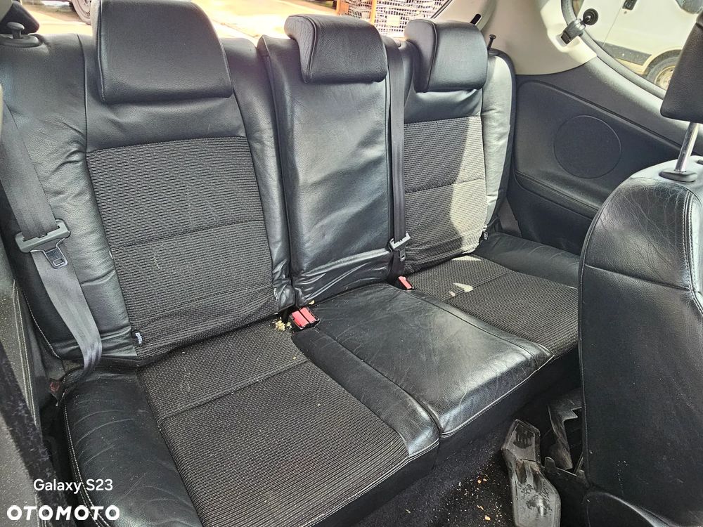 Fotel kierowcy pasażera kanapa pół-skóra skórzane boczek tapicerka Peugeot 207 2008r 3d hatchback EZQC - 6