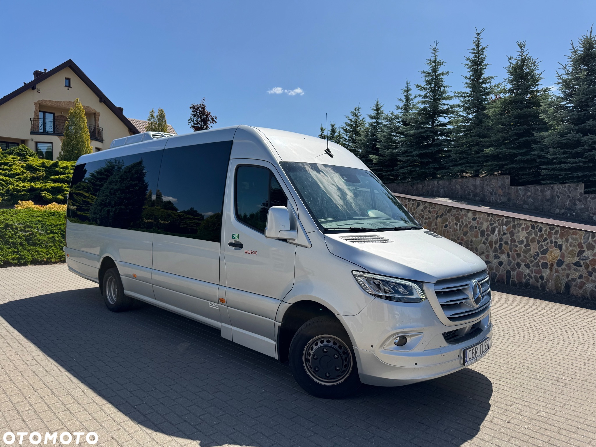 Mercedes-Benz Sprinter 519 - 13
